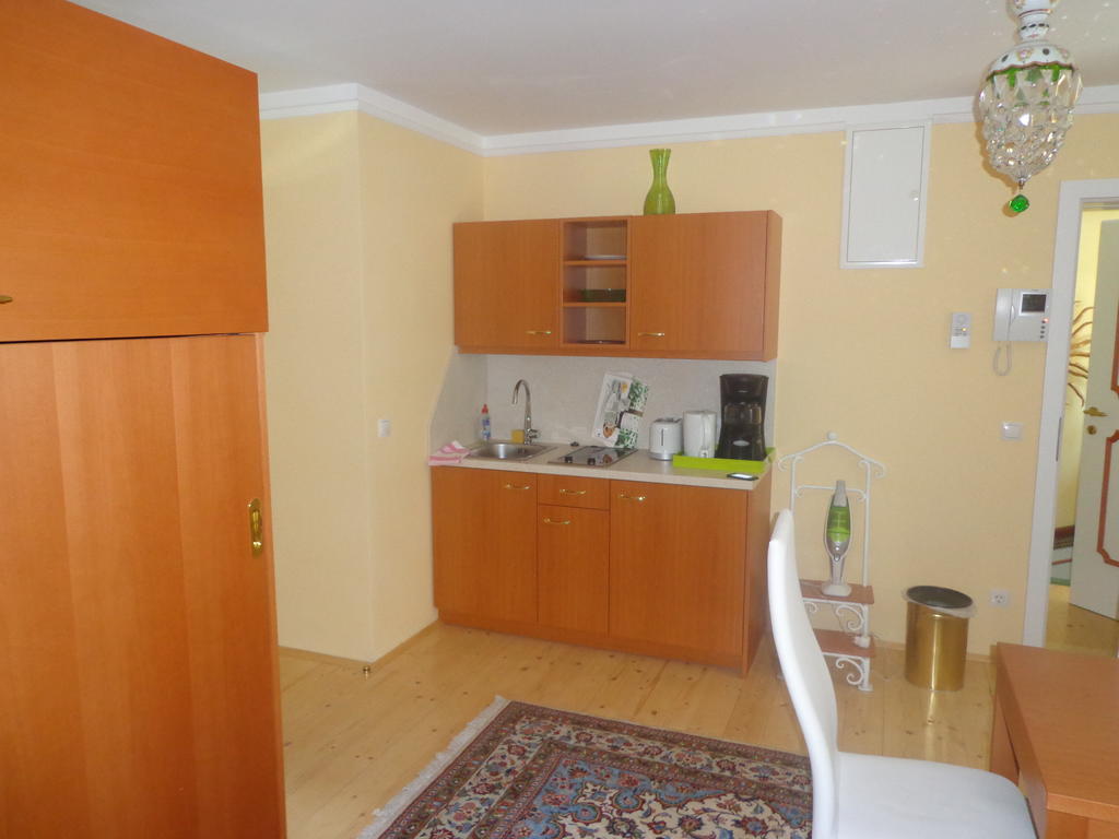 Hans Mauracher Schlössl Graz Zimmer foto
